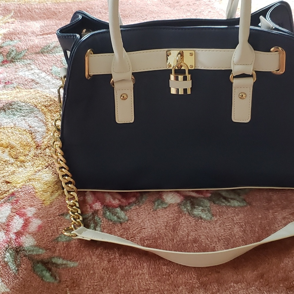 Shoulder Bag